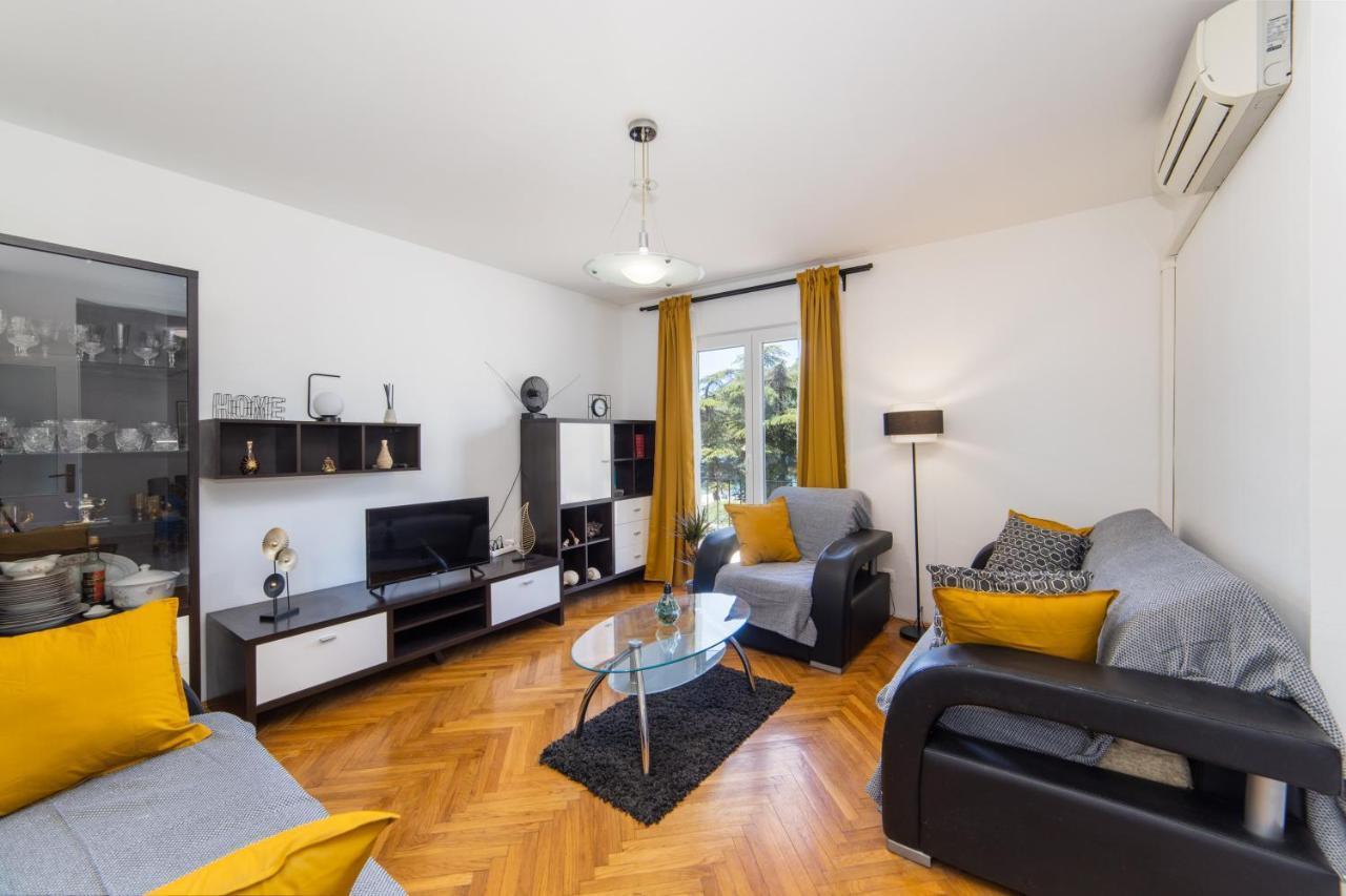 Apartman Porto بلوتشي المظهر الخارجي الصورة